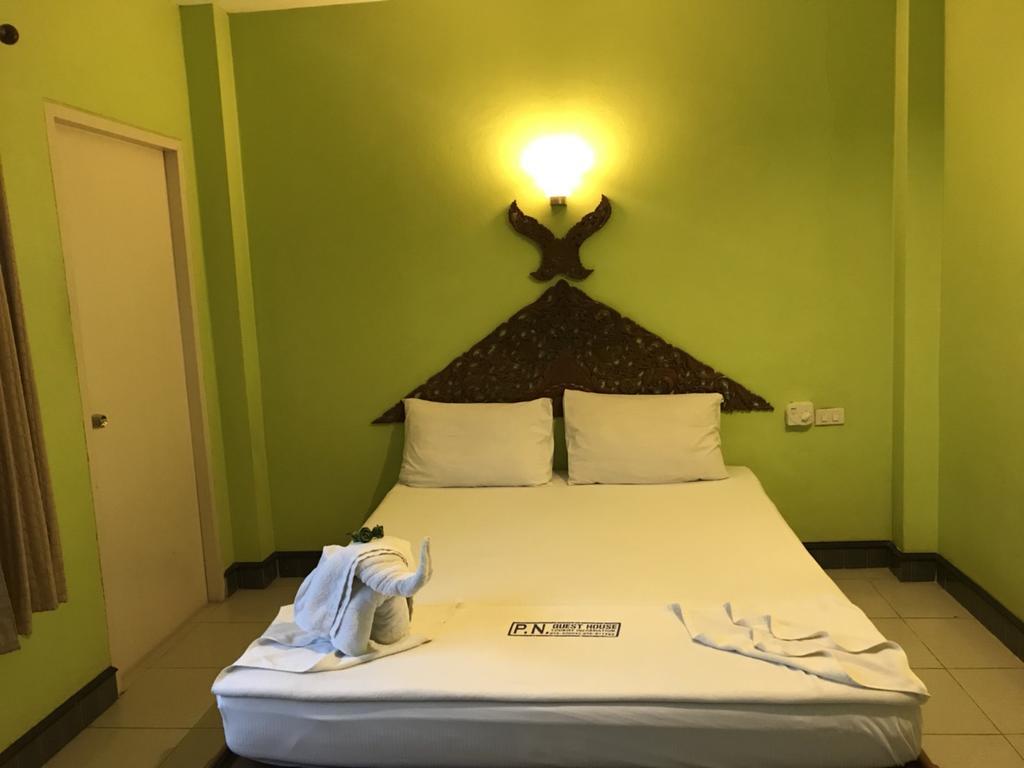 P.N. Guesthouse Krabi Exterior foto