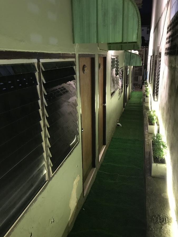 P.N. Guesthouse Krabi Quarto foto